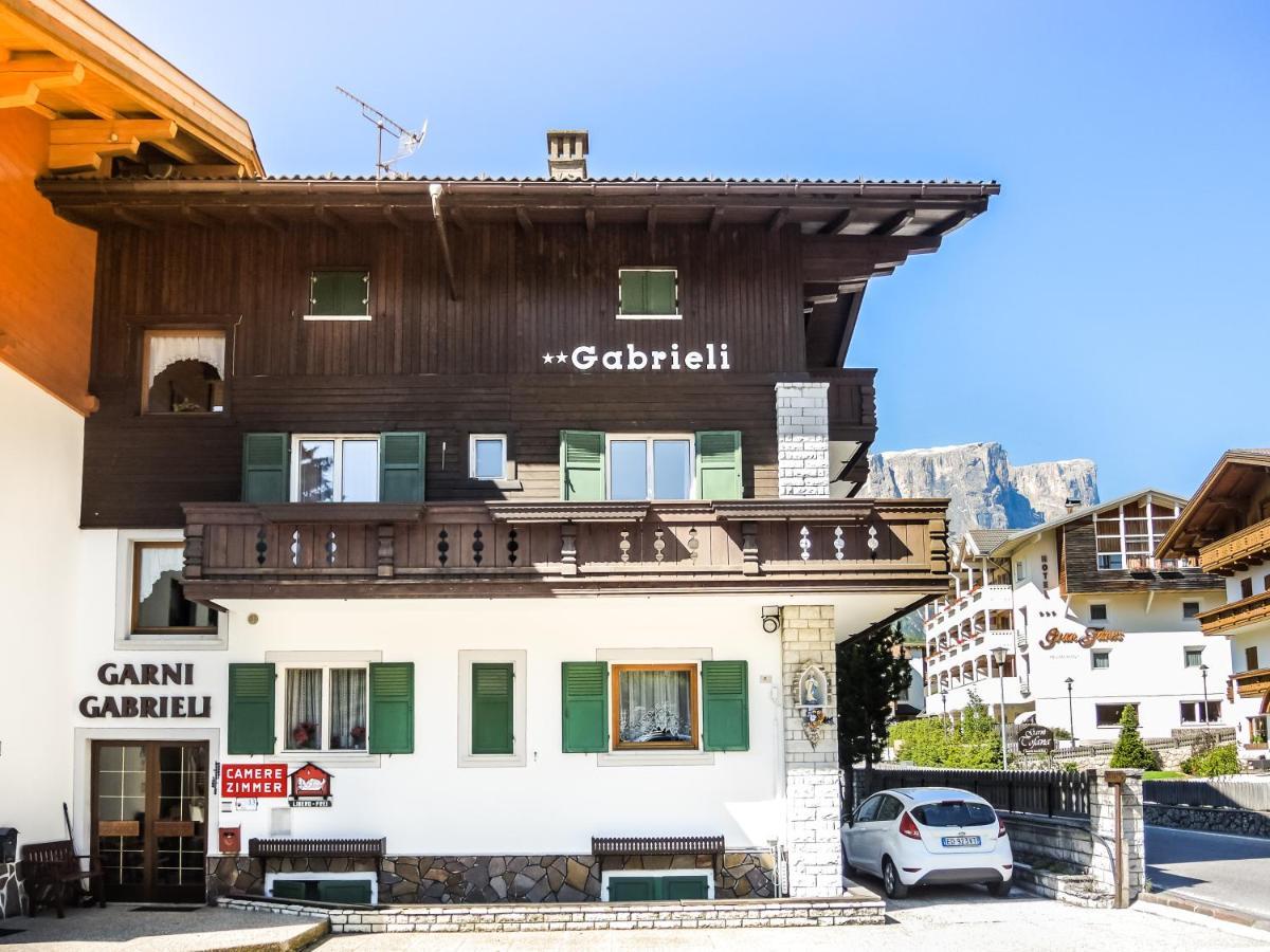 Garni Gabrieli Bed & Breakfast Corvara In Badia Exterior photo