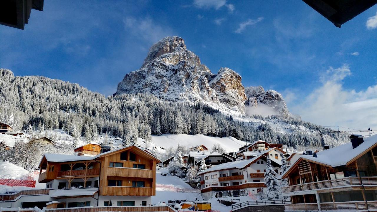 Garni Gabrieli Bed & Breakfast Corvara In Badia Exterior photo