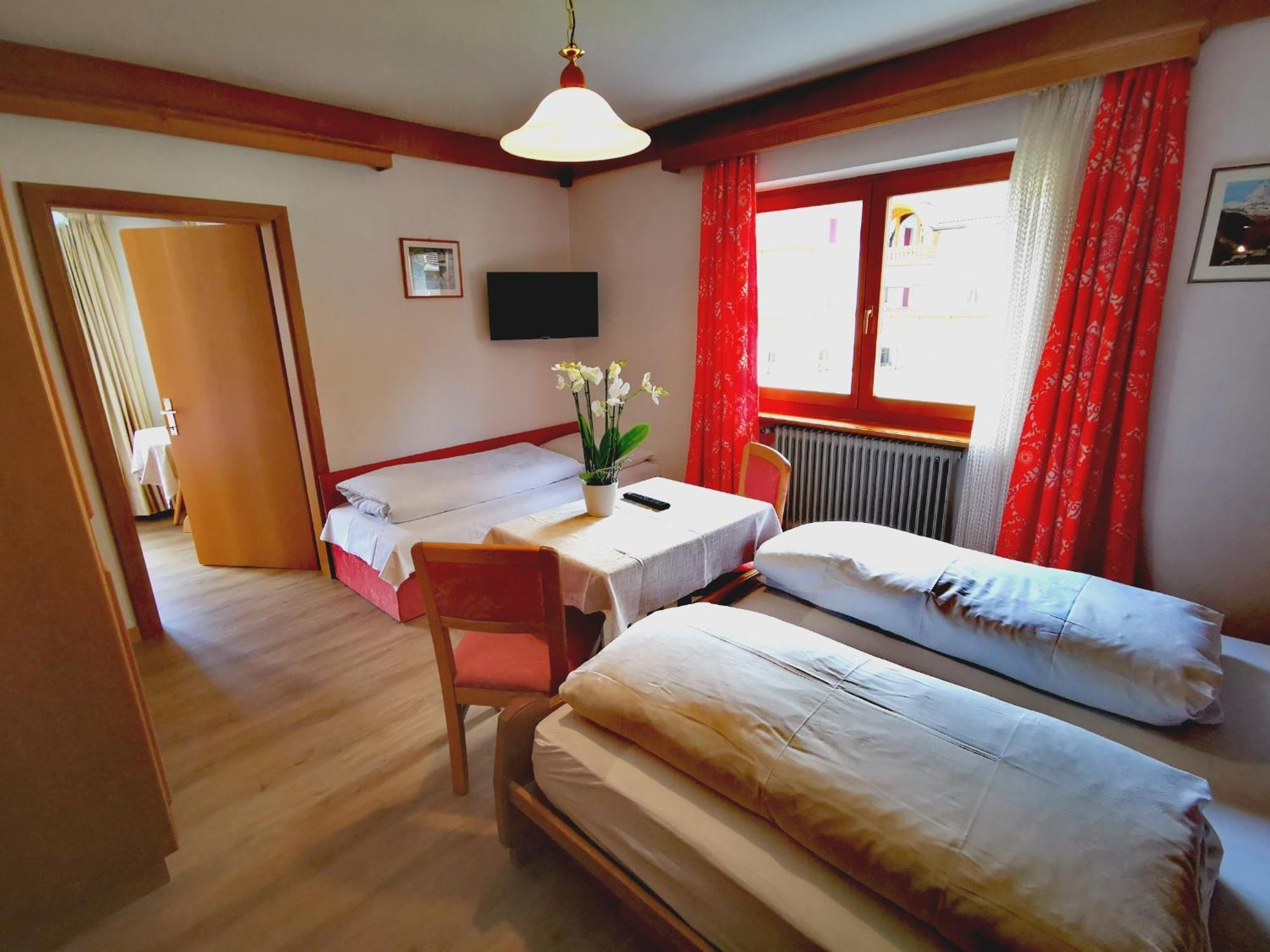 Garni Gabrieli Bed & Breakfast Corvara In Badia Room photo